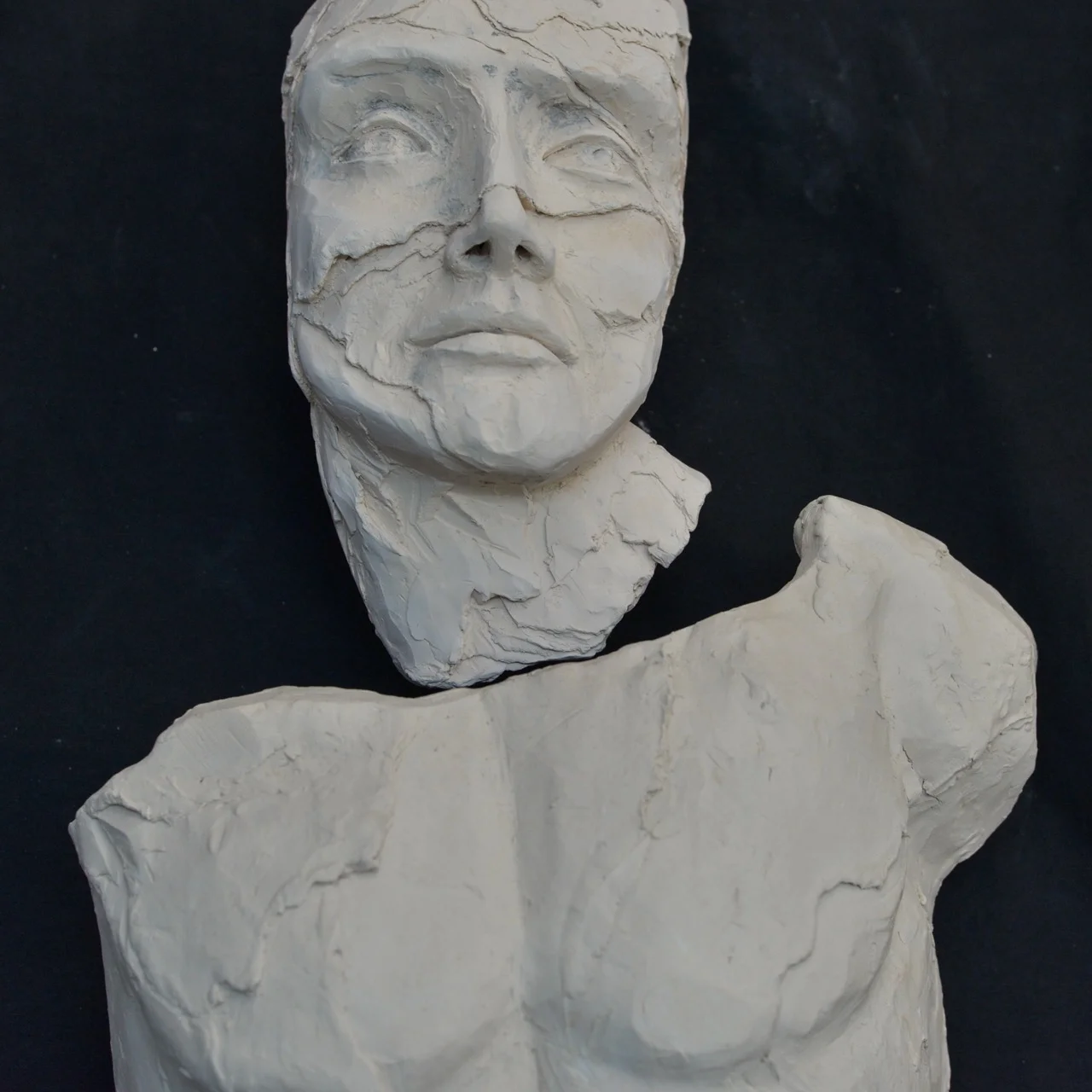 Sculpture terre cuite enfumée homme Dan Chavret